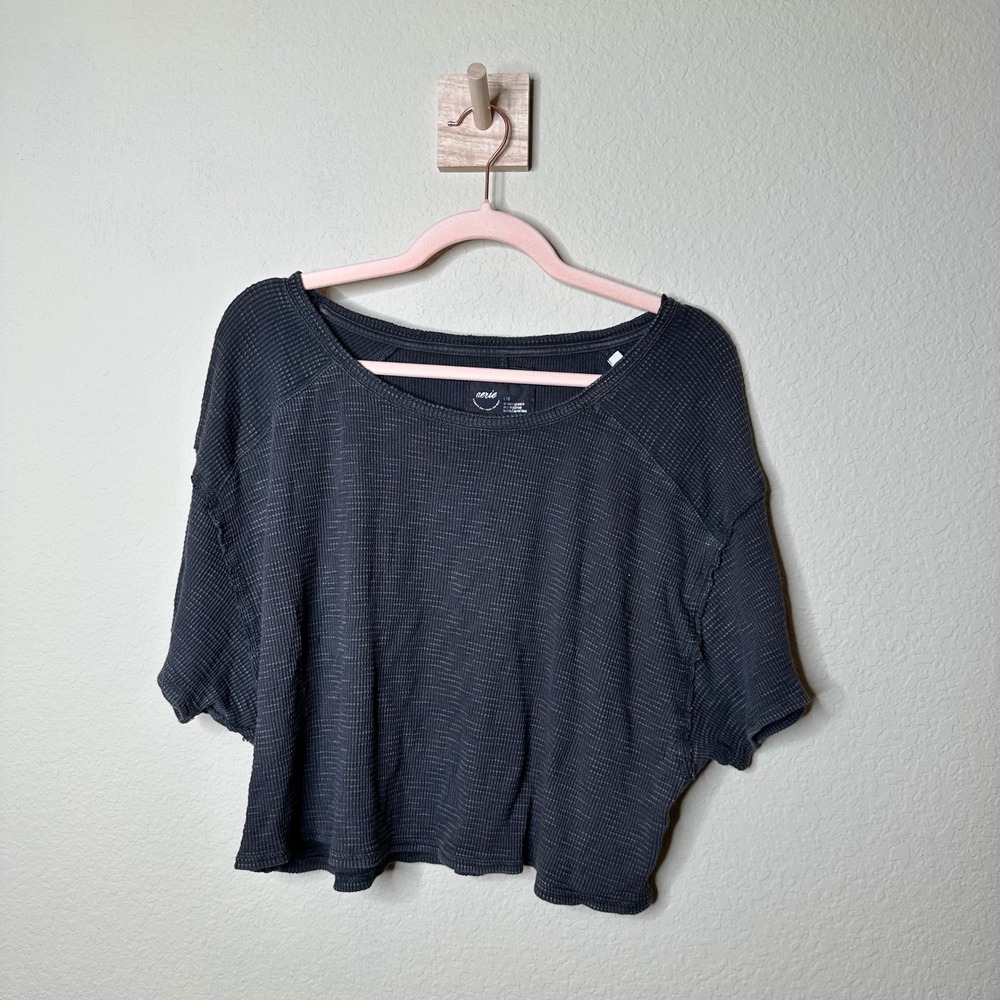 Aerie Waffle Knit Crop Top Charcoal Gray Raglan Short Sleeve Boxy Large
